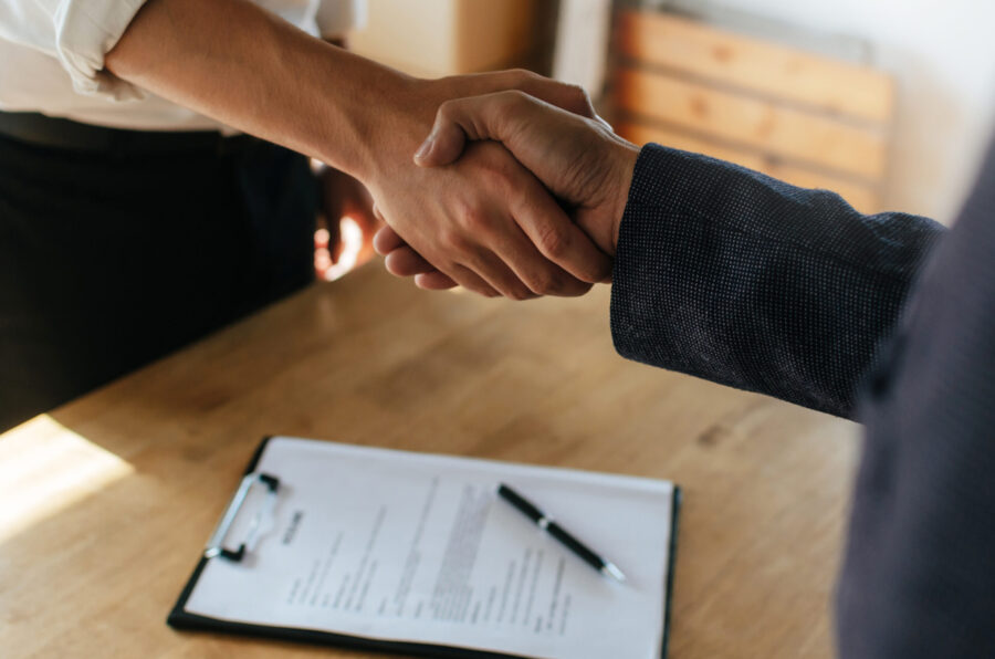 How to Draft a Business Partnership Agreement: Key Elements to Include